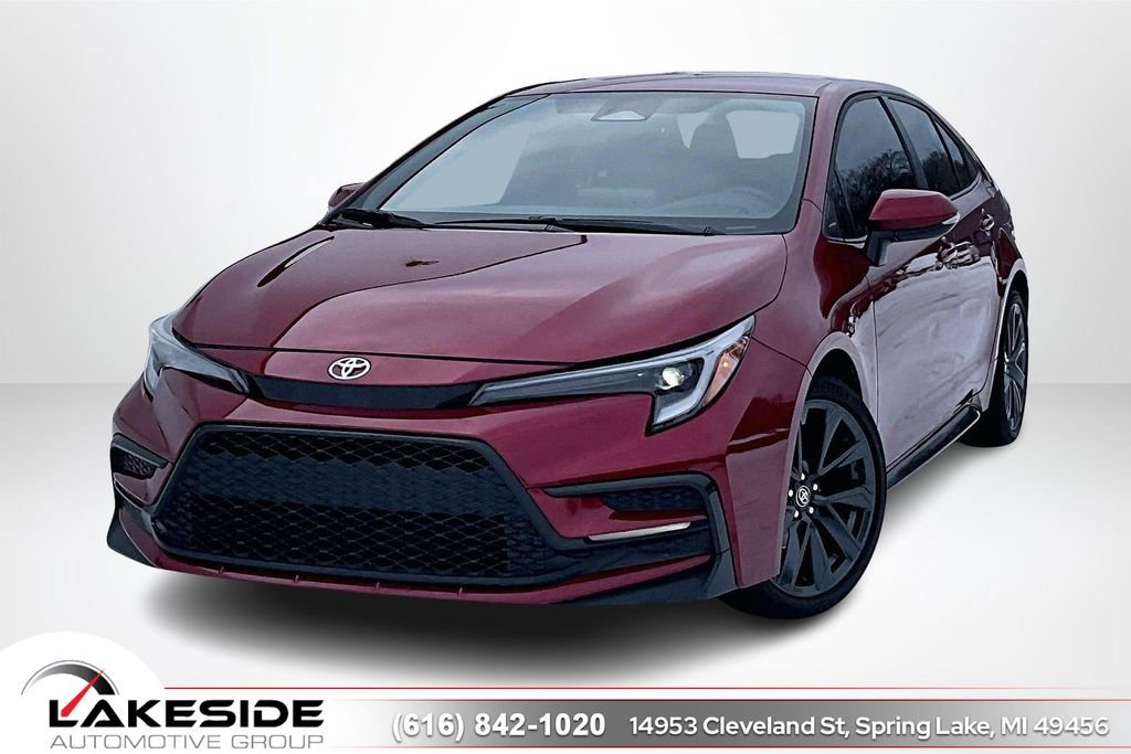 Used 2025 Toyota Corolla SE image 1