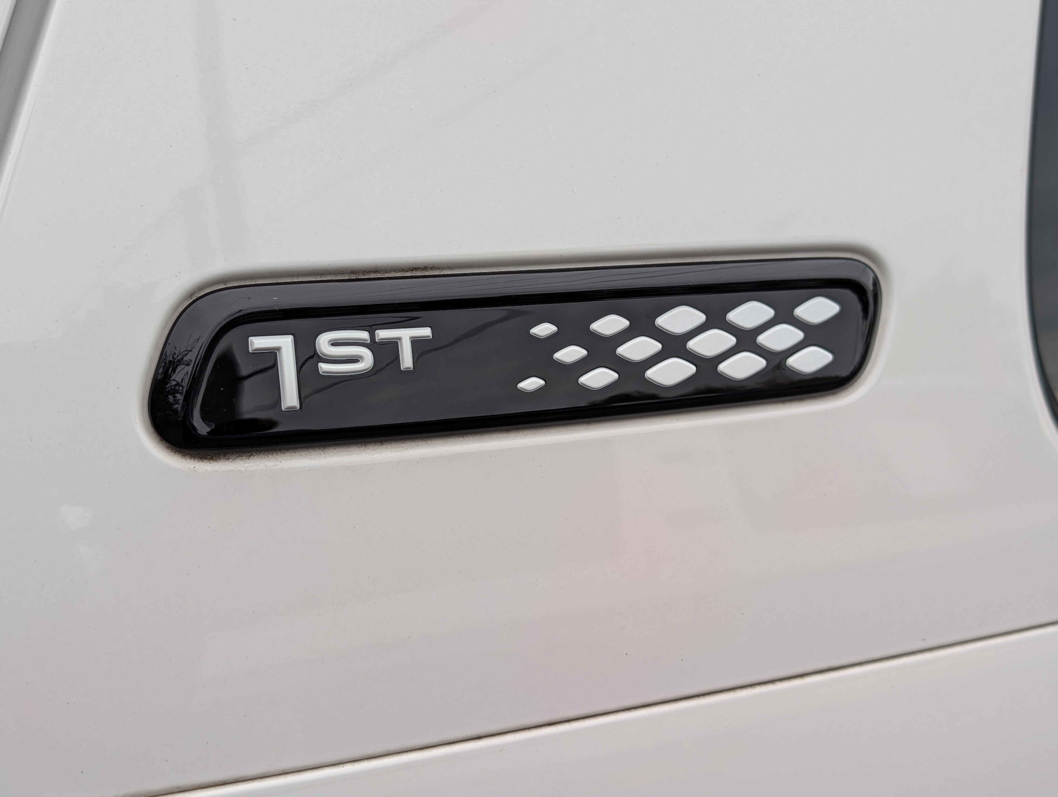 Used 2025 Volkswagen ID. Buzz 1st Edition AWD/4WD image 10