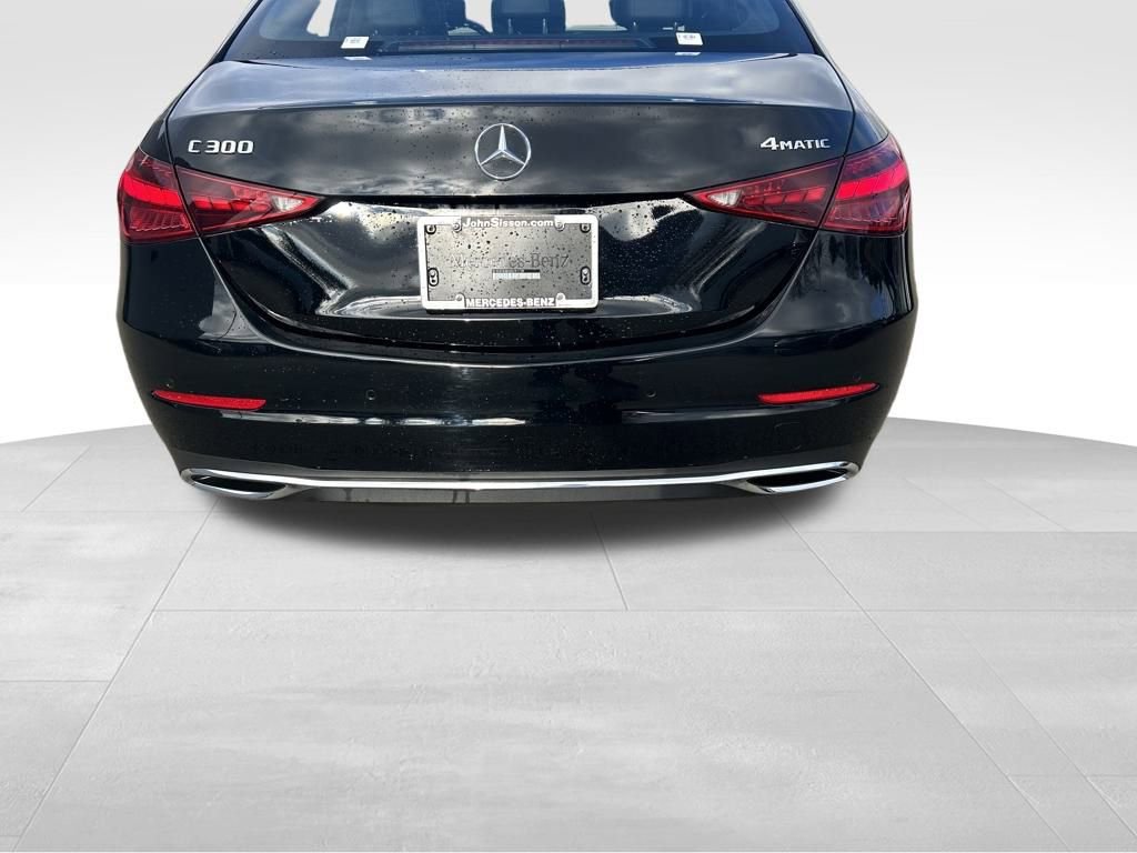 Used 2025 Mercedes-Benz C 300 4MATIC Sedan image 4
