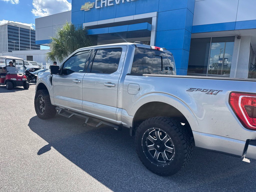 Used 2022 Ford F150 XLT w/ Equipment Group 302A High AWD/4WD image 8