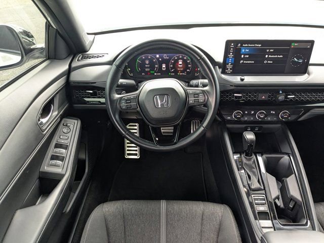 Used 2024 Honda Accord Sport image 15