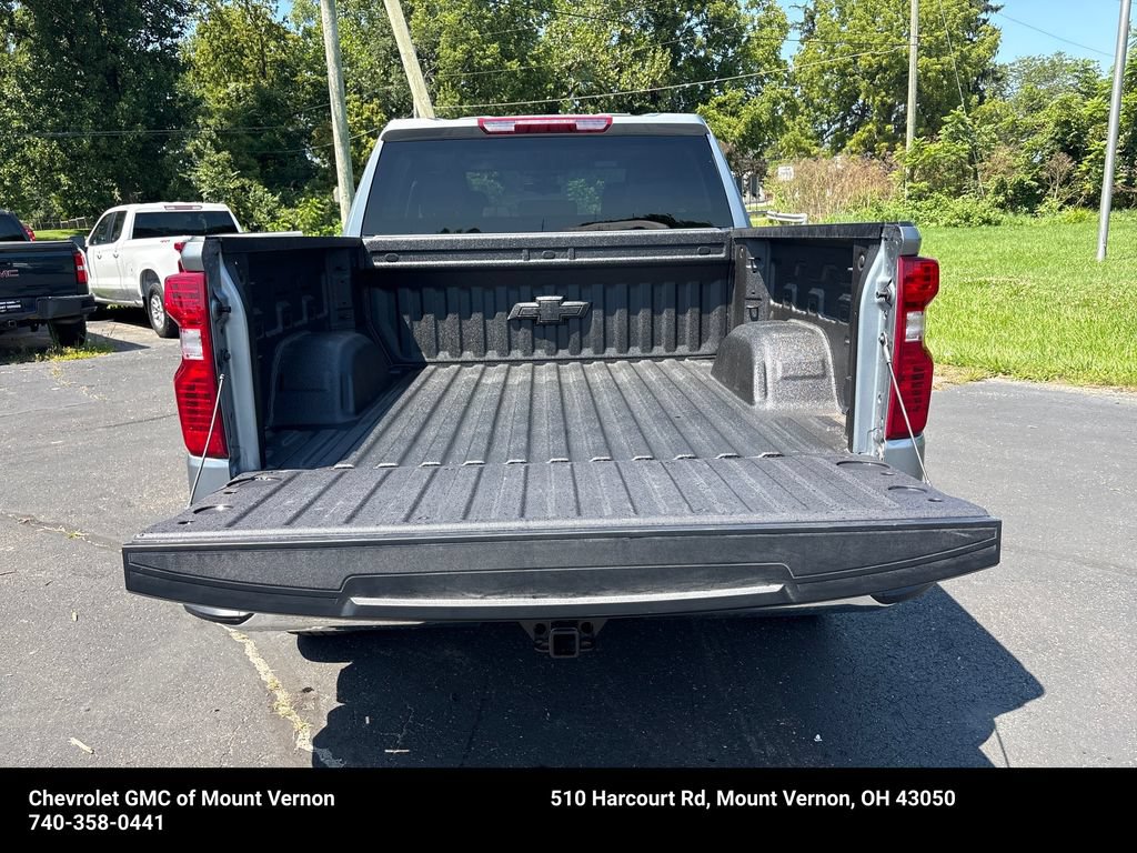 New 2026 Chevrolet Silverado 1500 LT w/ LPO, Dark Essentials Package AWD/4WD image 28