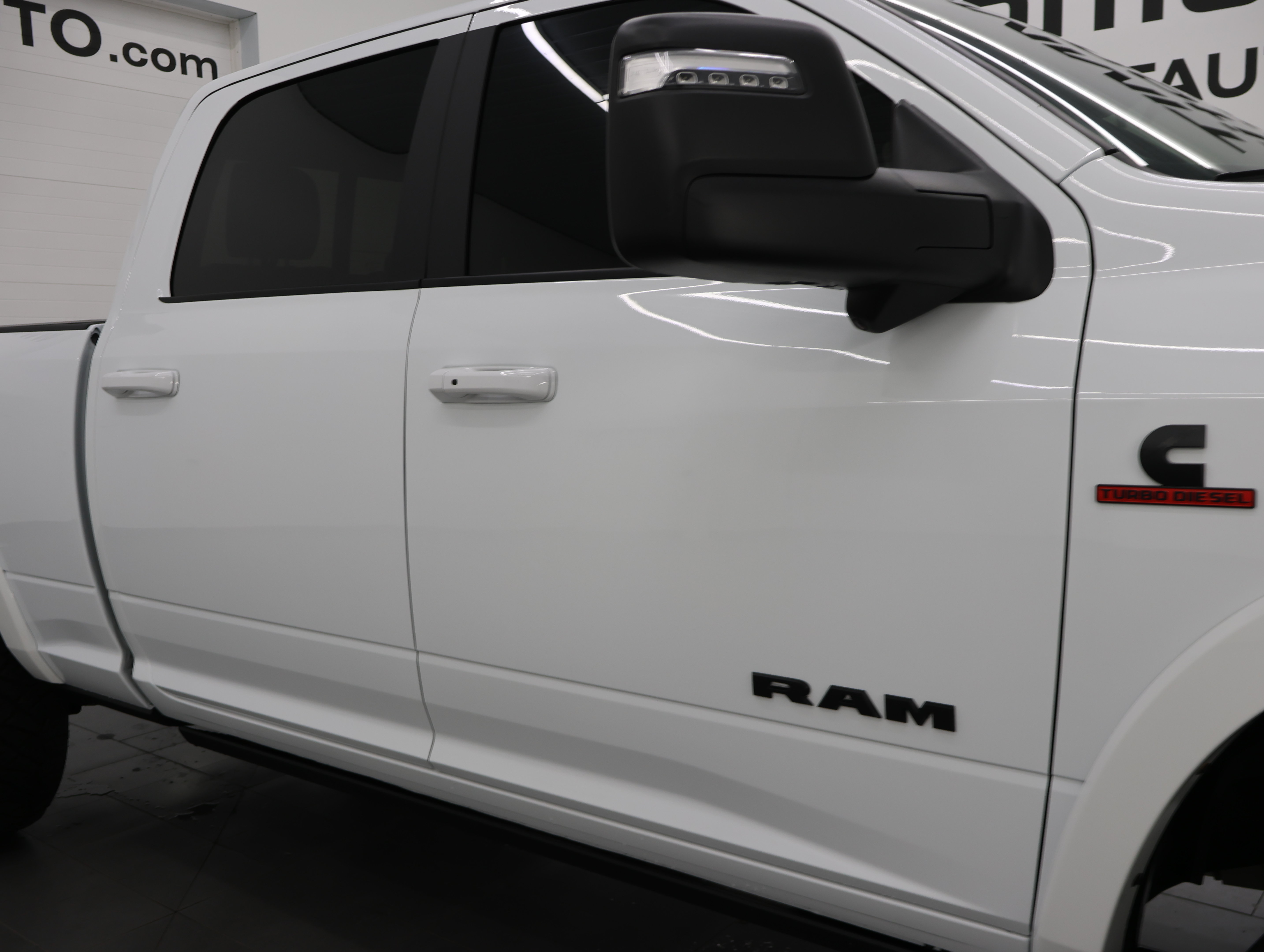 Used 2023 RAM 2500 Limited AWD/4WD image 29