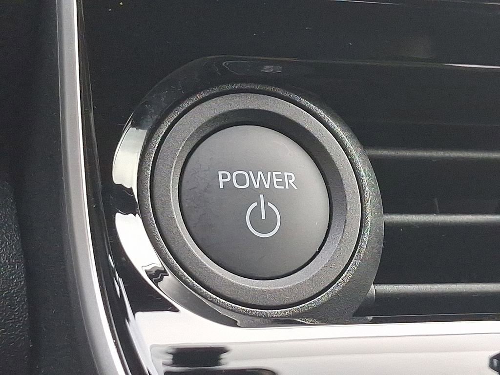 Used 2024 Subaru Solterra Premium image 23