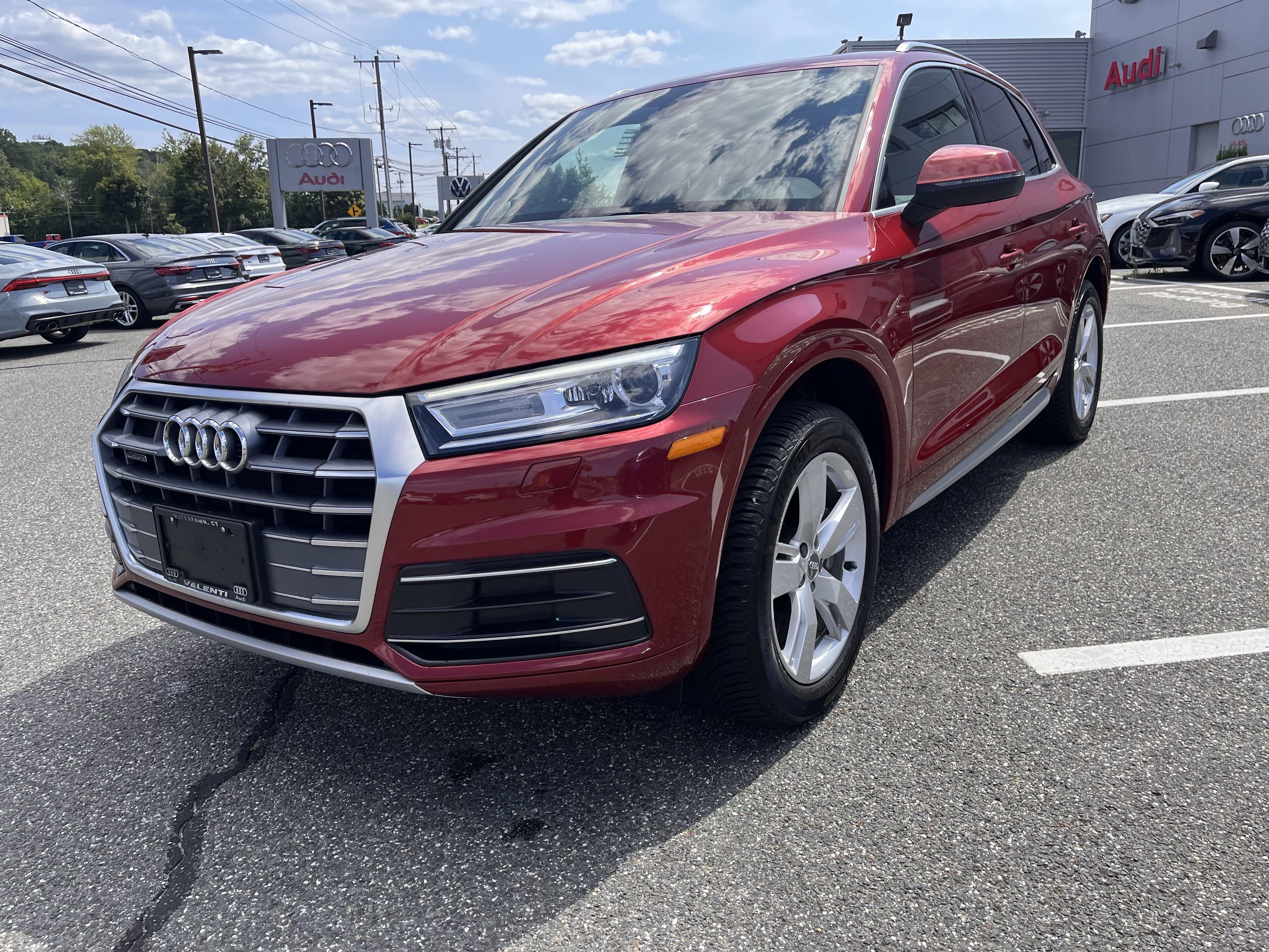 Certified 2019 Audi Q5 2.0T Premium w/ Convenience Package AWD/4WD image 3