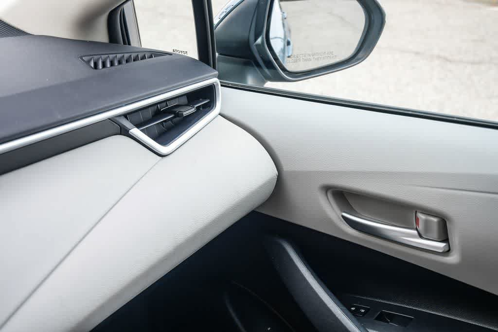 Used 2020 Toyota Corolla L w/ Carpet Mat Package (TMS) FWD image 21