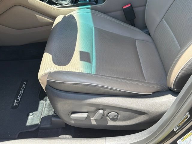 Used 2021 Hyundai Tucson Limited FWD image 24