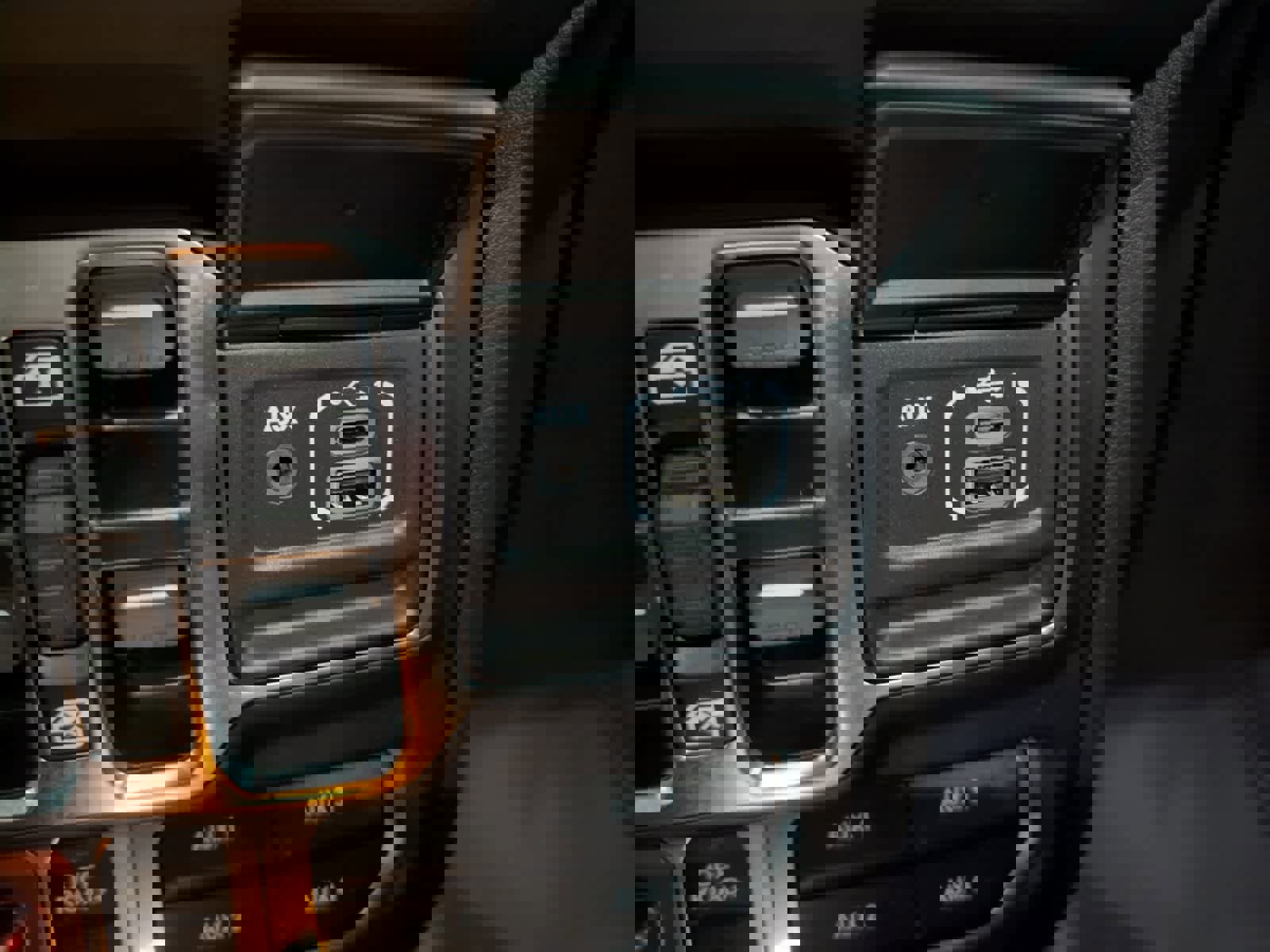 Used 2024 Jeep Wrangler Unlimited Rubicon 4xe image 26