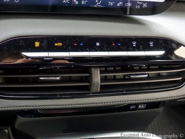 New 2025 Buick Enclave Sport Touring w/ LPO, Floor Liner Package image 17