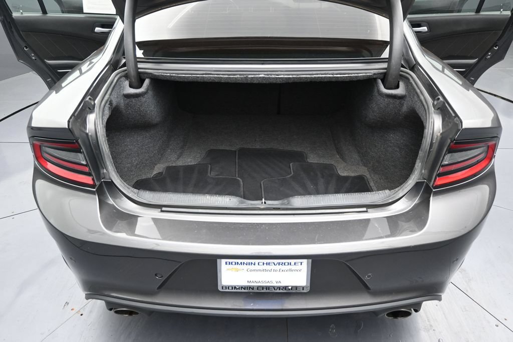 Used 2022 Dodge Charger Scat Pack RWD image 11