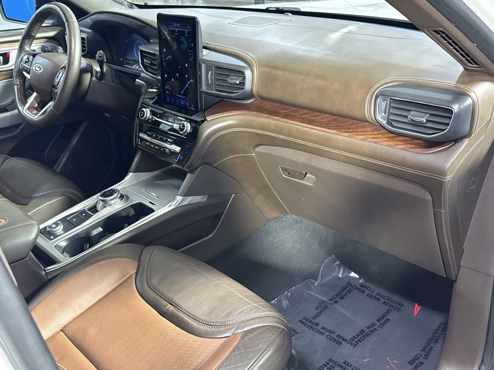 Used 2022 Ford Explorer King Ranch w/ Premium Technology Package AWD/4WD image 36