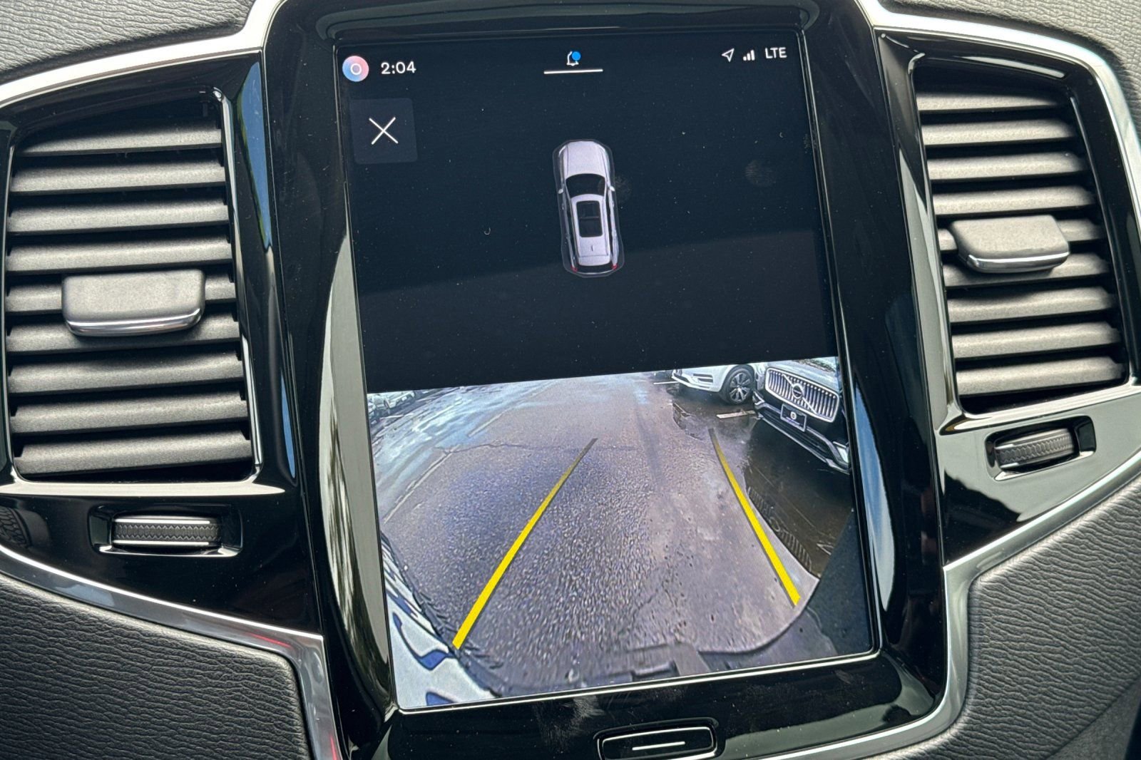 Used 2023 Volvo XC90 T8 Plus w/ Protection Package Premier image 24