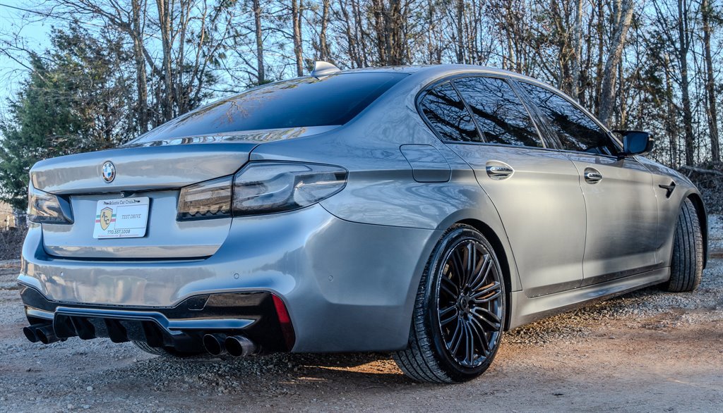 Used 2018 BMW 540i w/ M Sport Package RWD image 5