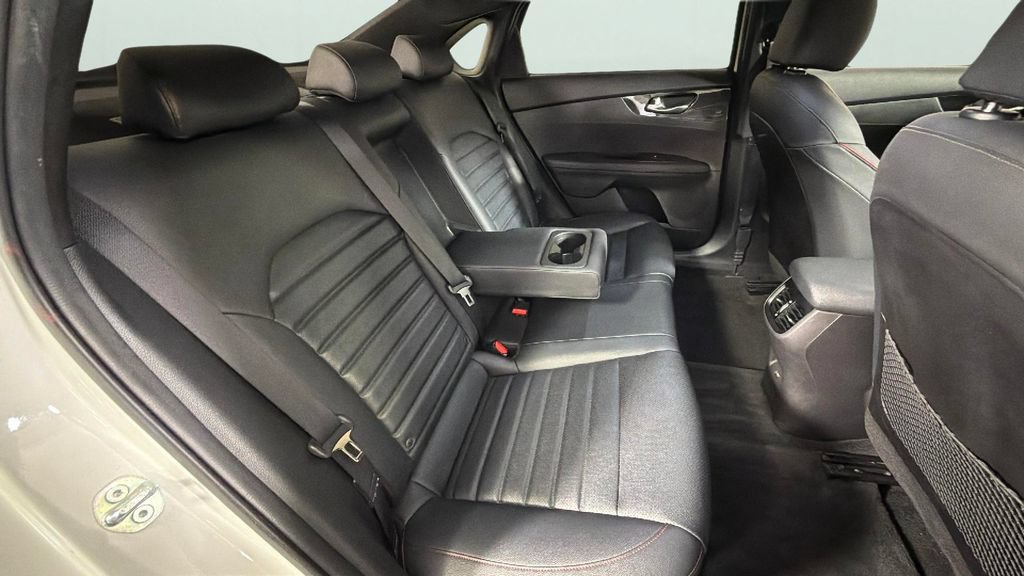 Used 2023 Kia Forte GT FWD image 30