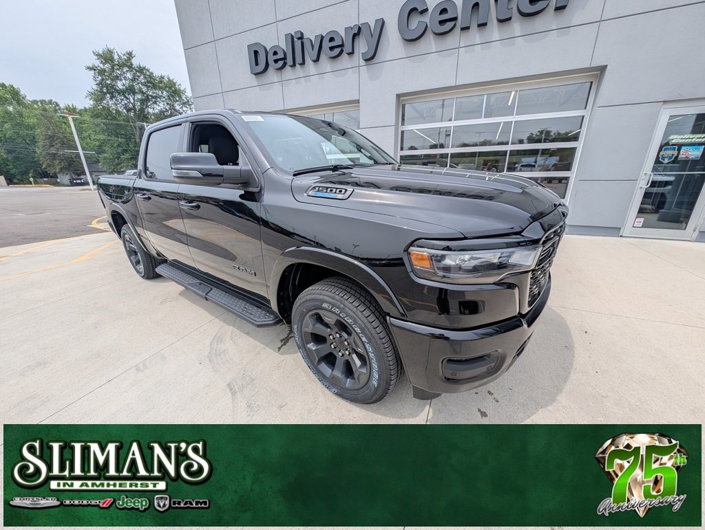 New 2025 RAM 1500 4x4 Crew Cab