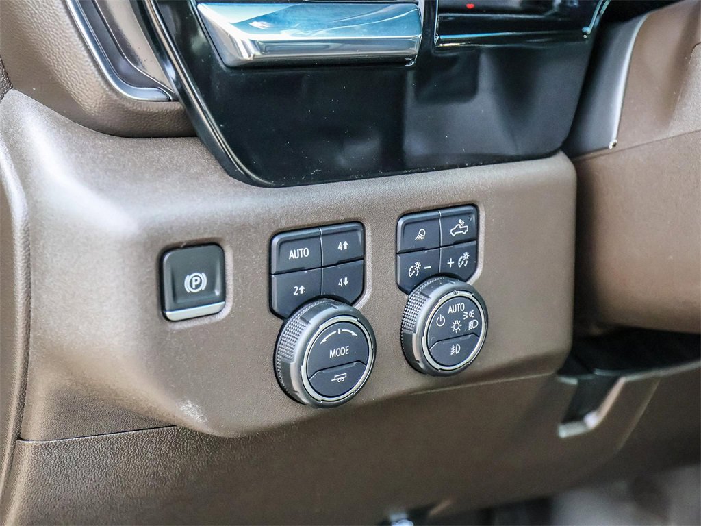 Certified 2025 Chevrolet Silverado 2500 LTZ image 25