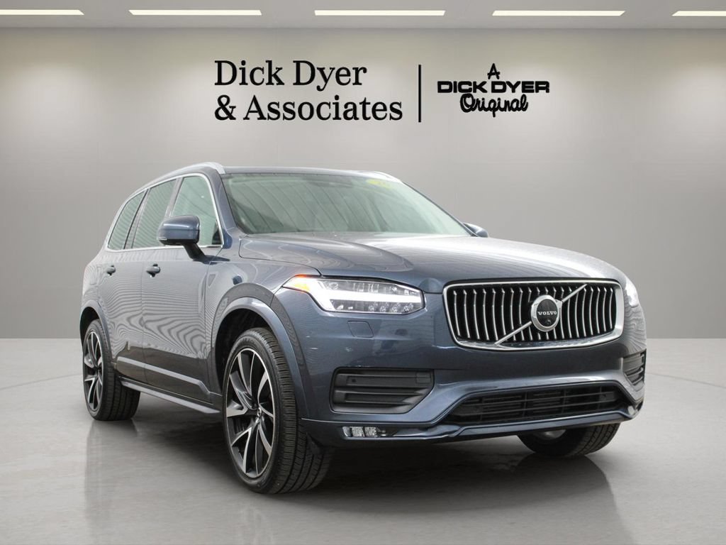 Used 2022 Volvo XC90 T6 Momentum w/ Advanced Package AWD/4WD image 1