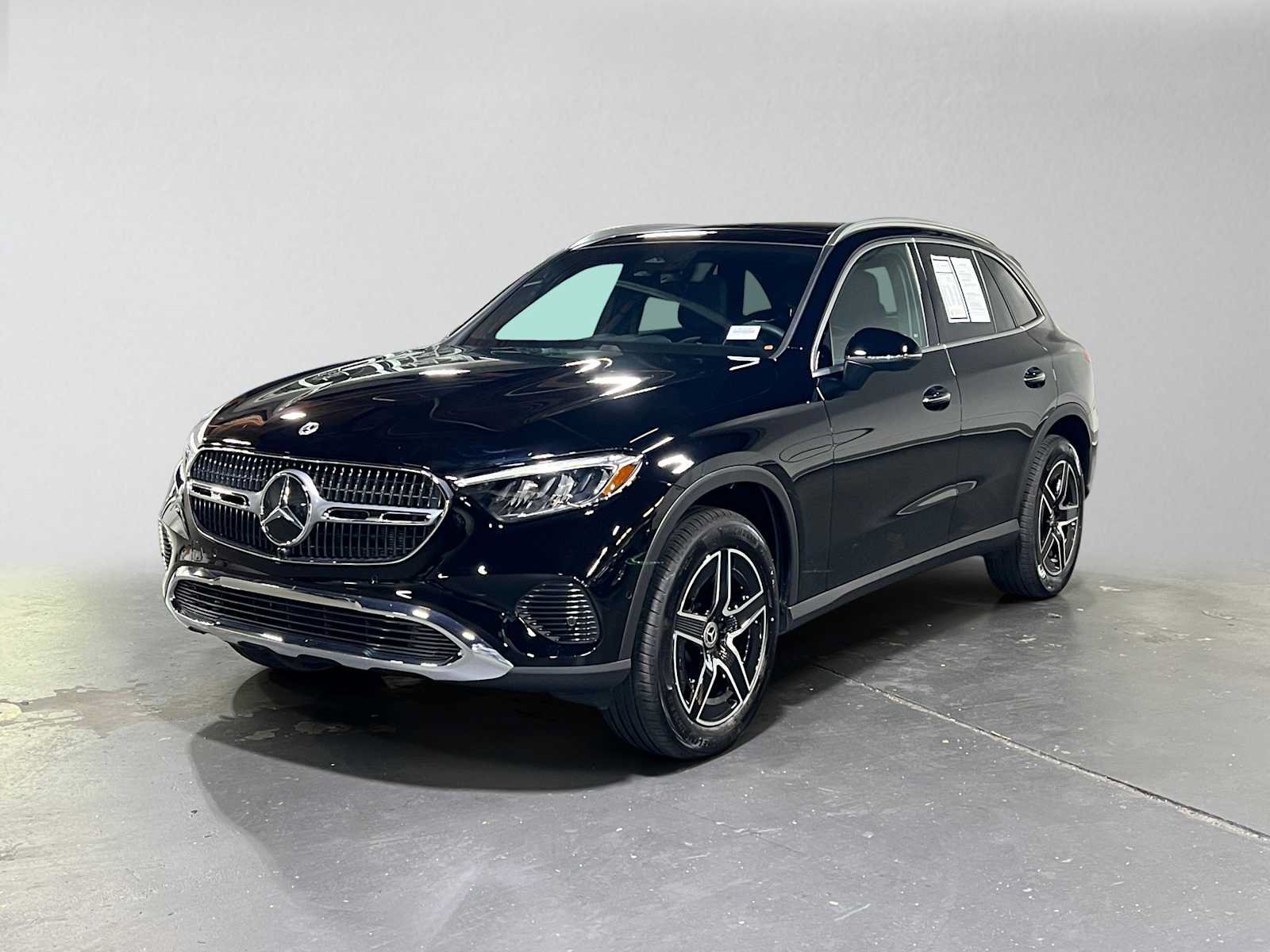 Certified 2026 Mercedes-Benz GLC 300 4MATIC image 7