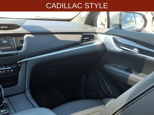 Used 2022 Cadillac XT5 Premium Luxury FWD image 13