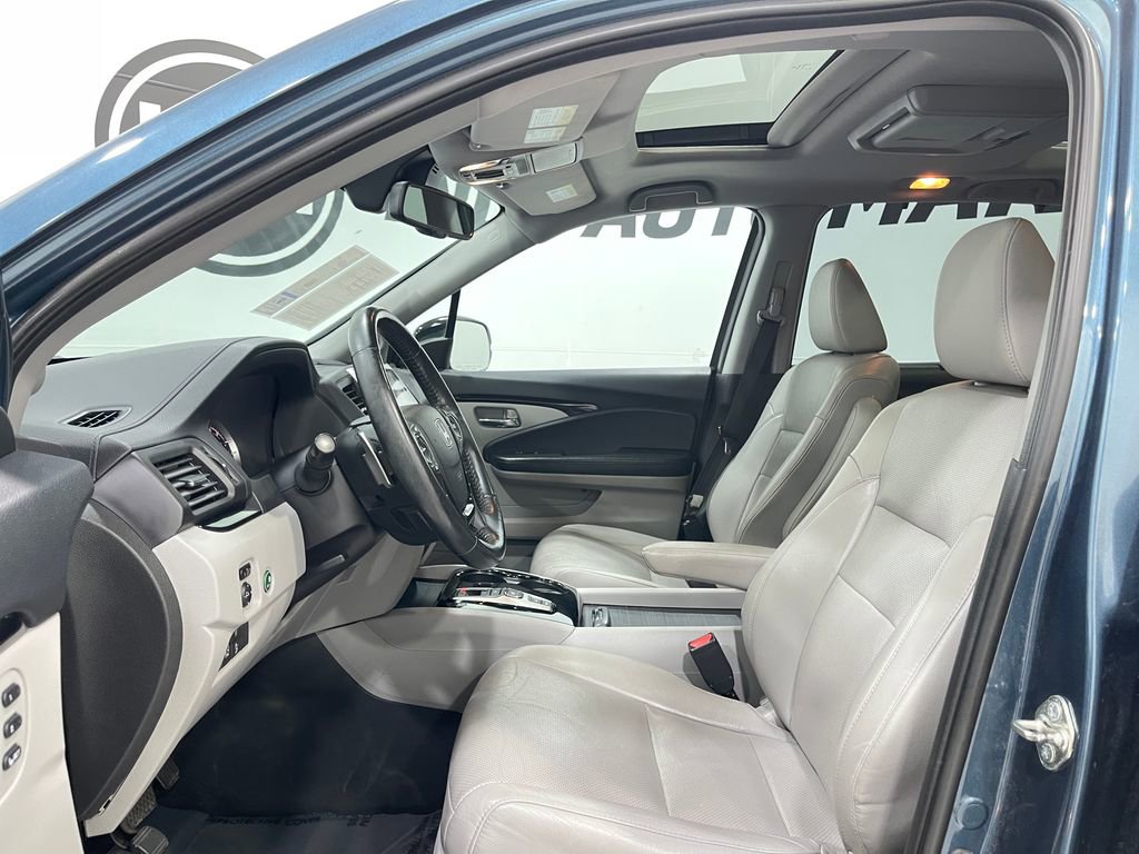 Used 2016 Honda Pilot Elite image 13