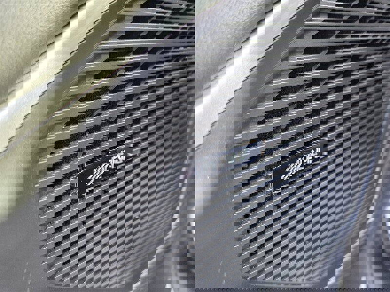 Used 2024 Jeep Wagoneer L Series II image 15