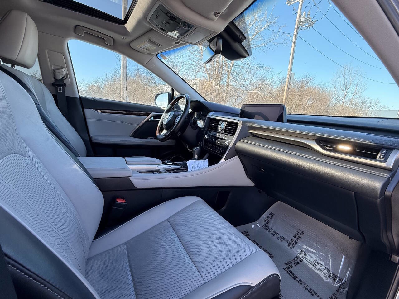 Used 2017 Lexus RX 350 Base 4dr SUV image 18