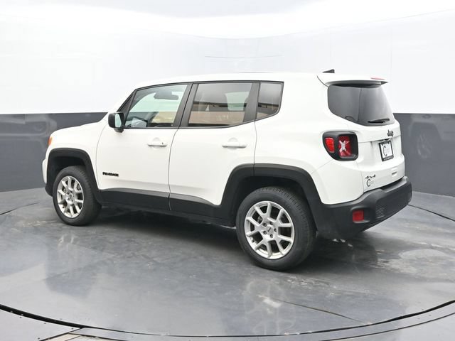 Used 2023 Jeep Renegade Latitude AWD/4WD image 4