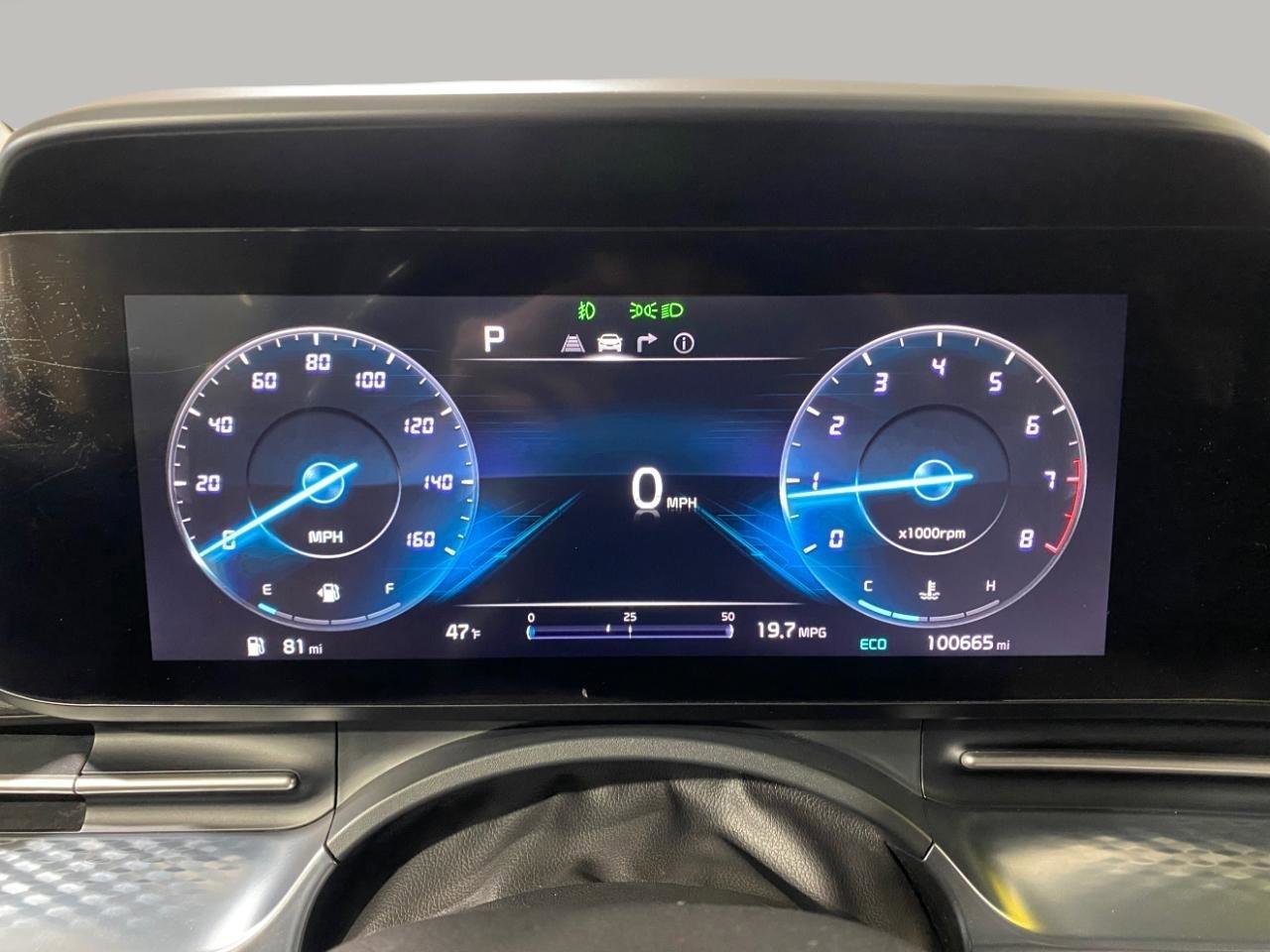 Used 2022 Kia Carnival SX Prestige image 27