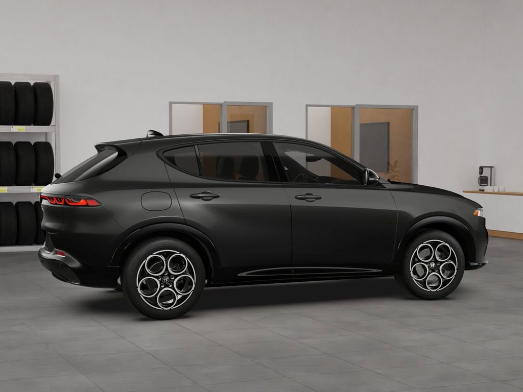 New 2026 Alfa Romeo Tonale image 6