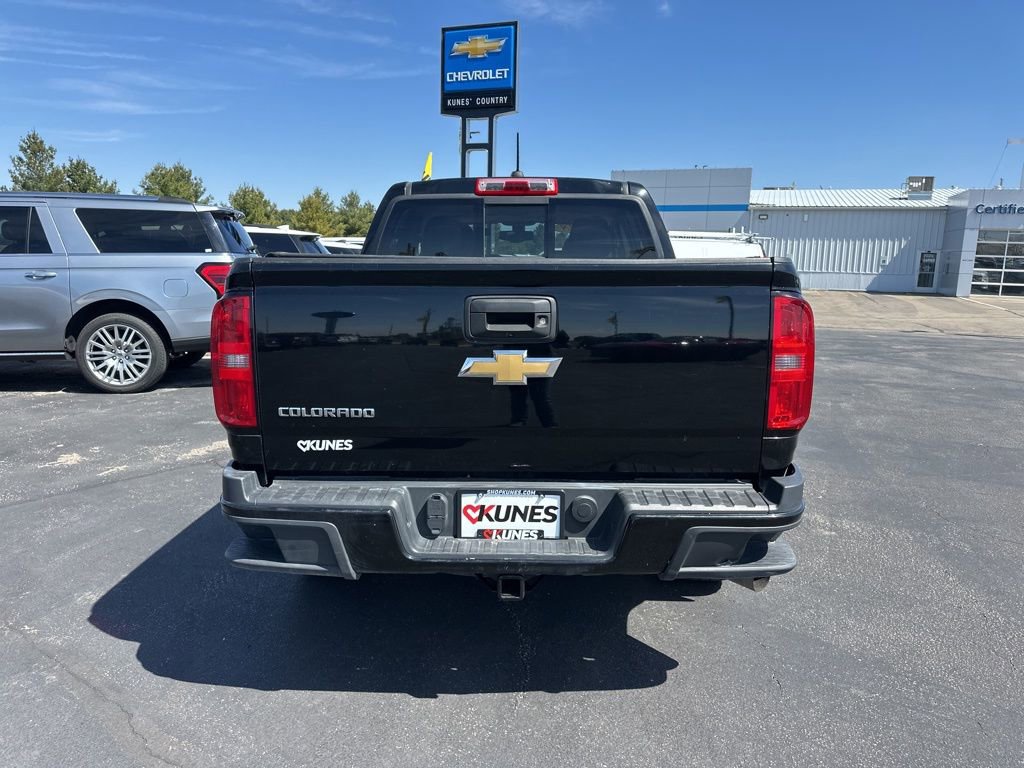 Used 2018 Chevrolet Colorado Z71 AWD/4WD image 9