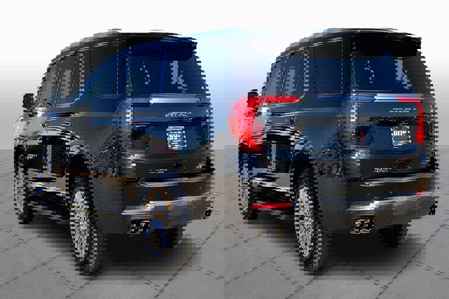 Used 2025 GMC Yukon Denali image 12