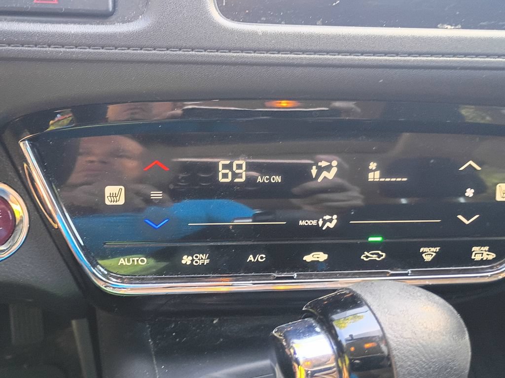 Used 2017 Honda HR-V EX image 20