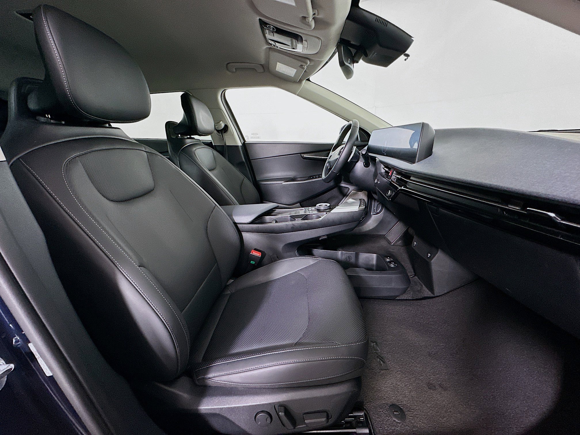 Used 2024 Kia EV6 Wind AWD/4WD image 31