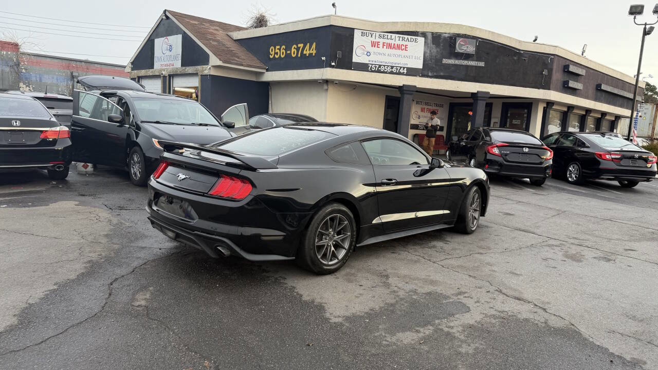Used 2018 Ford Mustang EcoBoost 2dr Fastback image 15