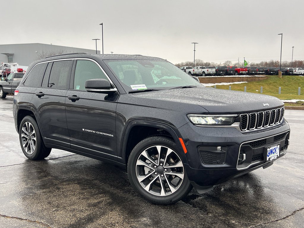 Used 2024 Jeep Grand Cherokee Overland w/ Adv Protech Group III image 6