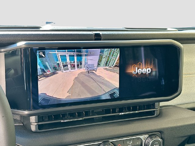 New 2026 Jeep Gladiator Sport AWD/4WD image 13