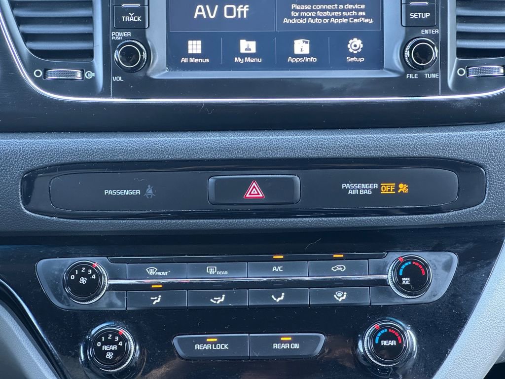 Used 2019 Kia Sedona EX image 24