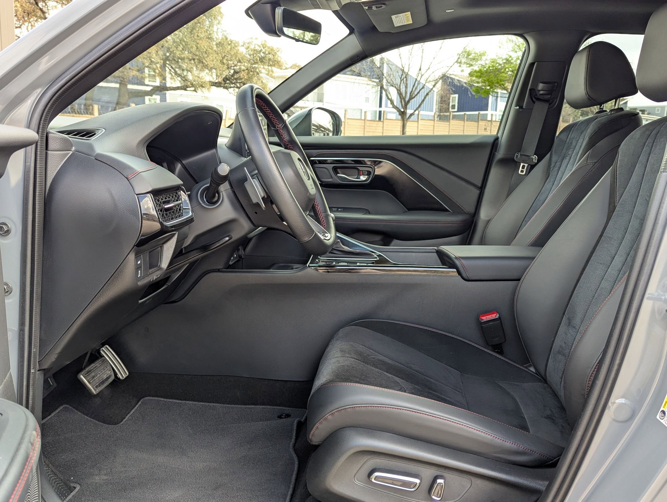 Certified 2025 Acura ADX A-Spec image 10