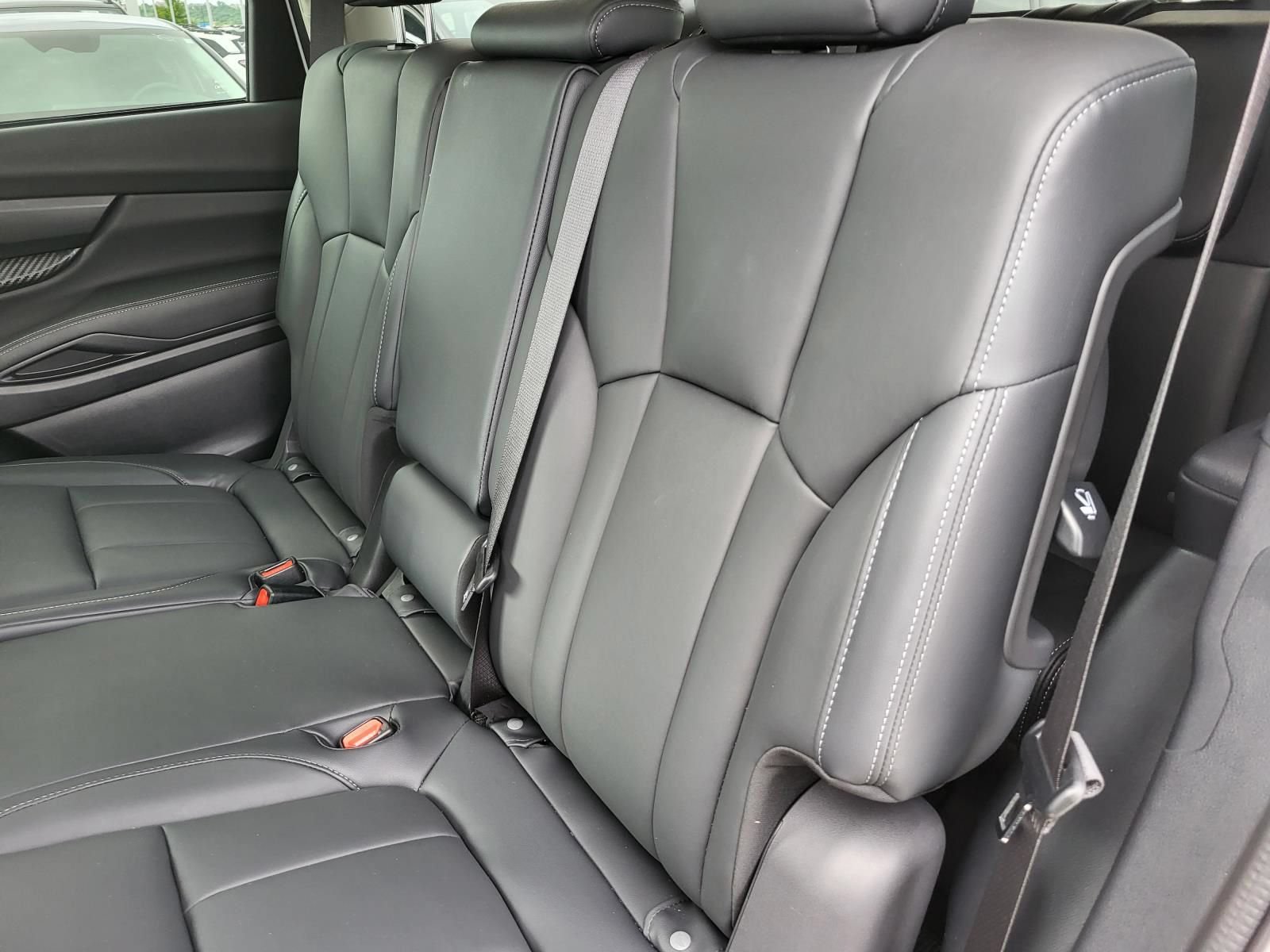 Used 2026 Subaru Ascent Premium AWD/4WD image 14