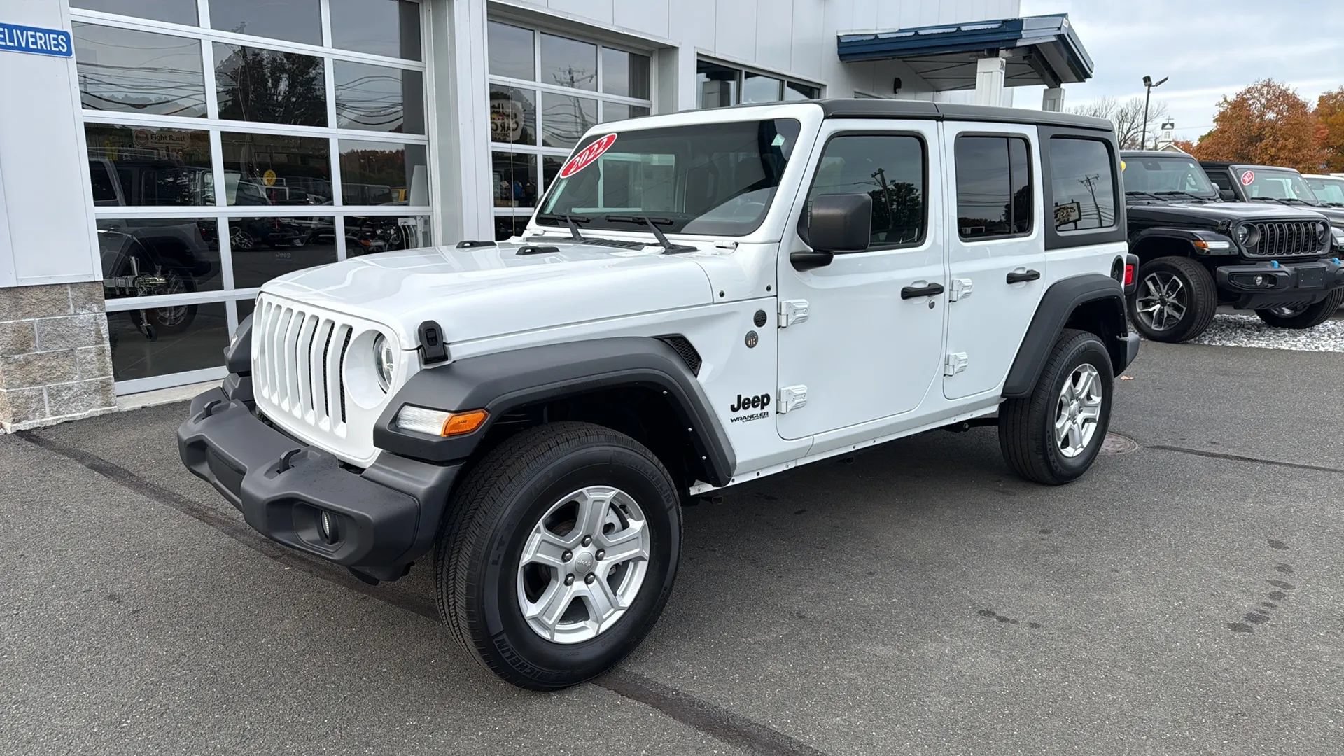 Used 2022 Jeep Wrangler Unlimited Sport AWD/4WD image 8