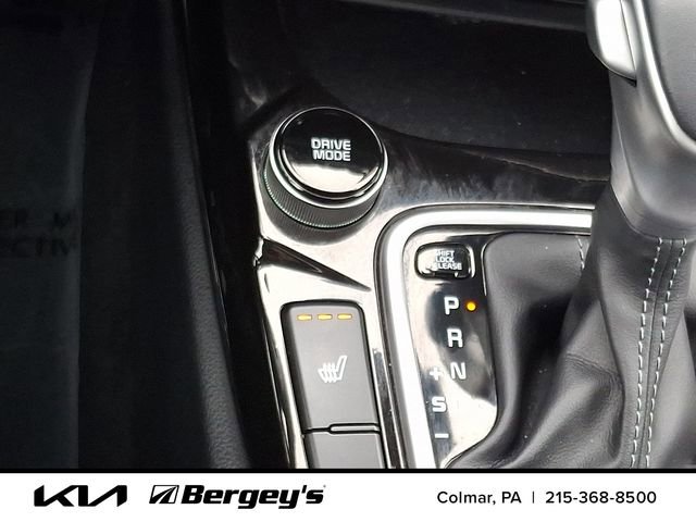 Certified 2023 Kia Seltos SX w/ SX Sunroof Package AWD/4WD image 27