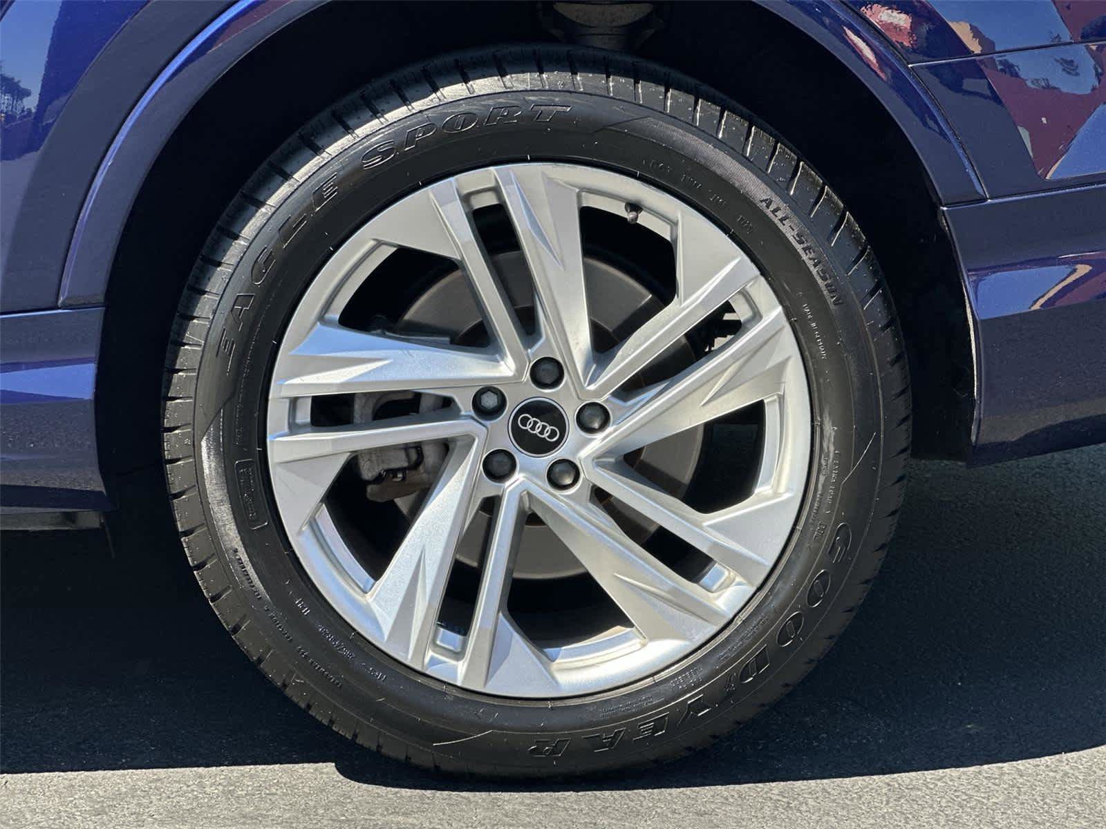 Used 2021 Audi Q7 2.0T Premium Plus w/ Premium Plus Package image 8