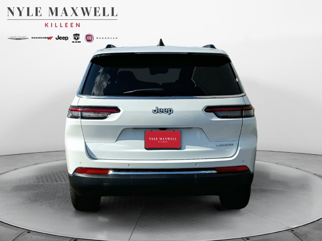 New 2026 Jeep Grand Cherokee L Laredo RWD image 15