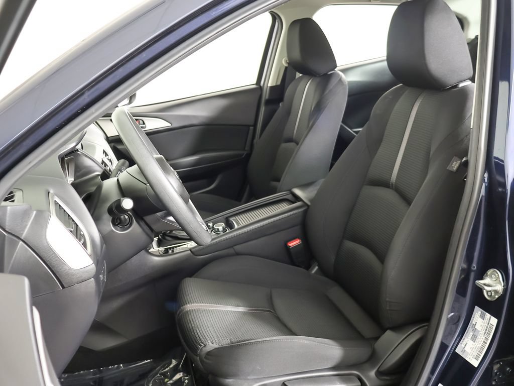 Used 2018 MAZDA MAZDA3 Sport w/ Preferred Equipment Package FWD image 25