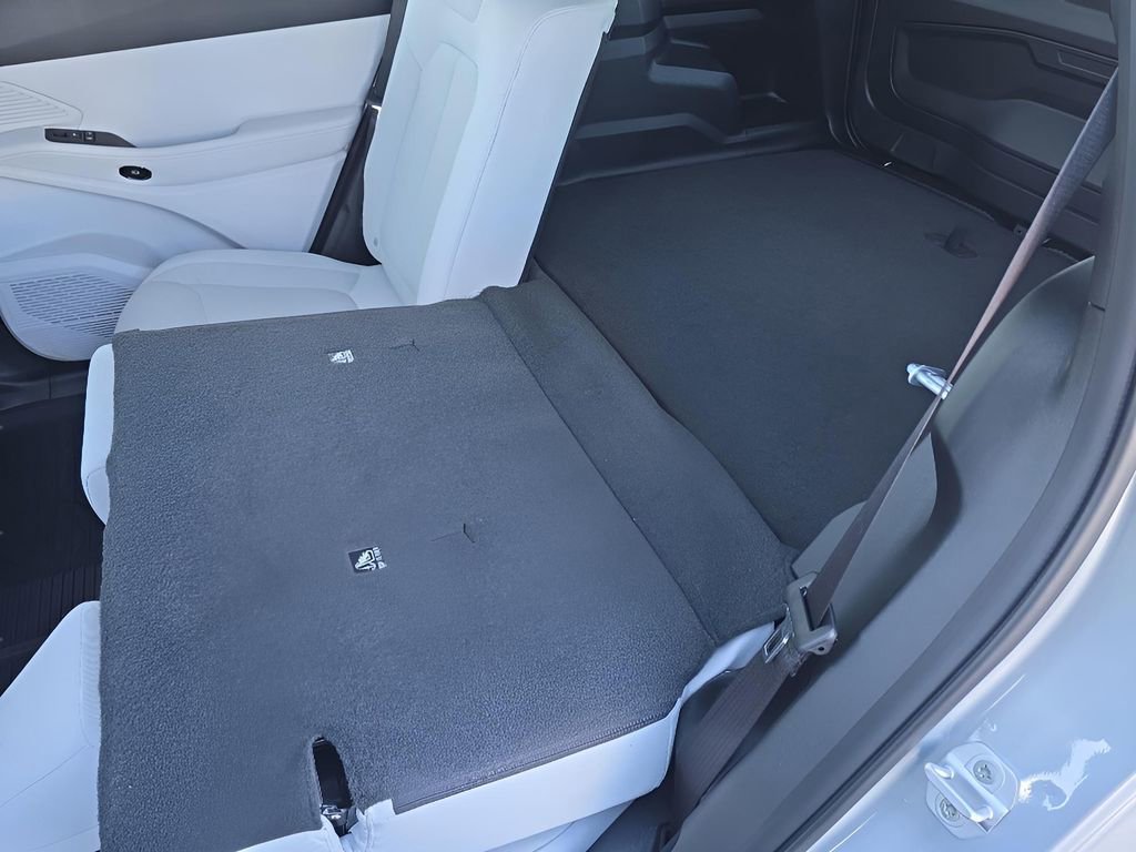 New 2026 Jeep Cherokee Laredo AWD/4WD image 33
