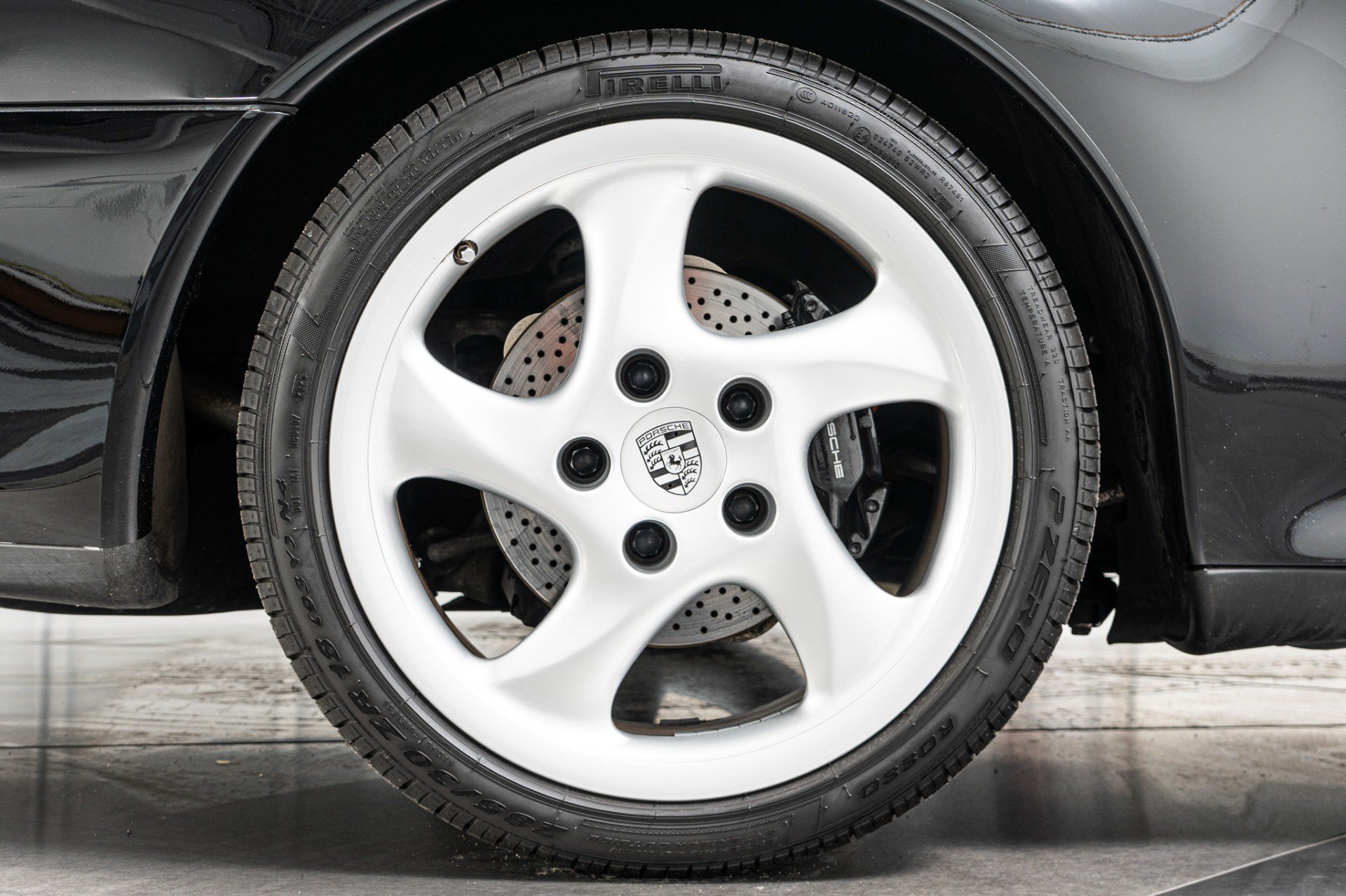 Used 1997 Porsche 911 Carrera S RWD image 39