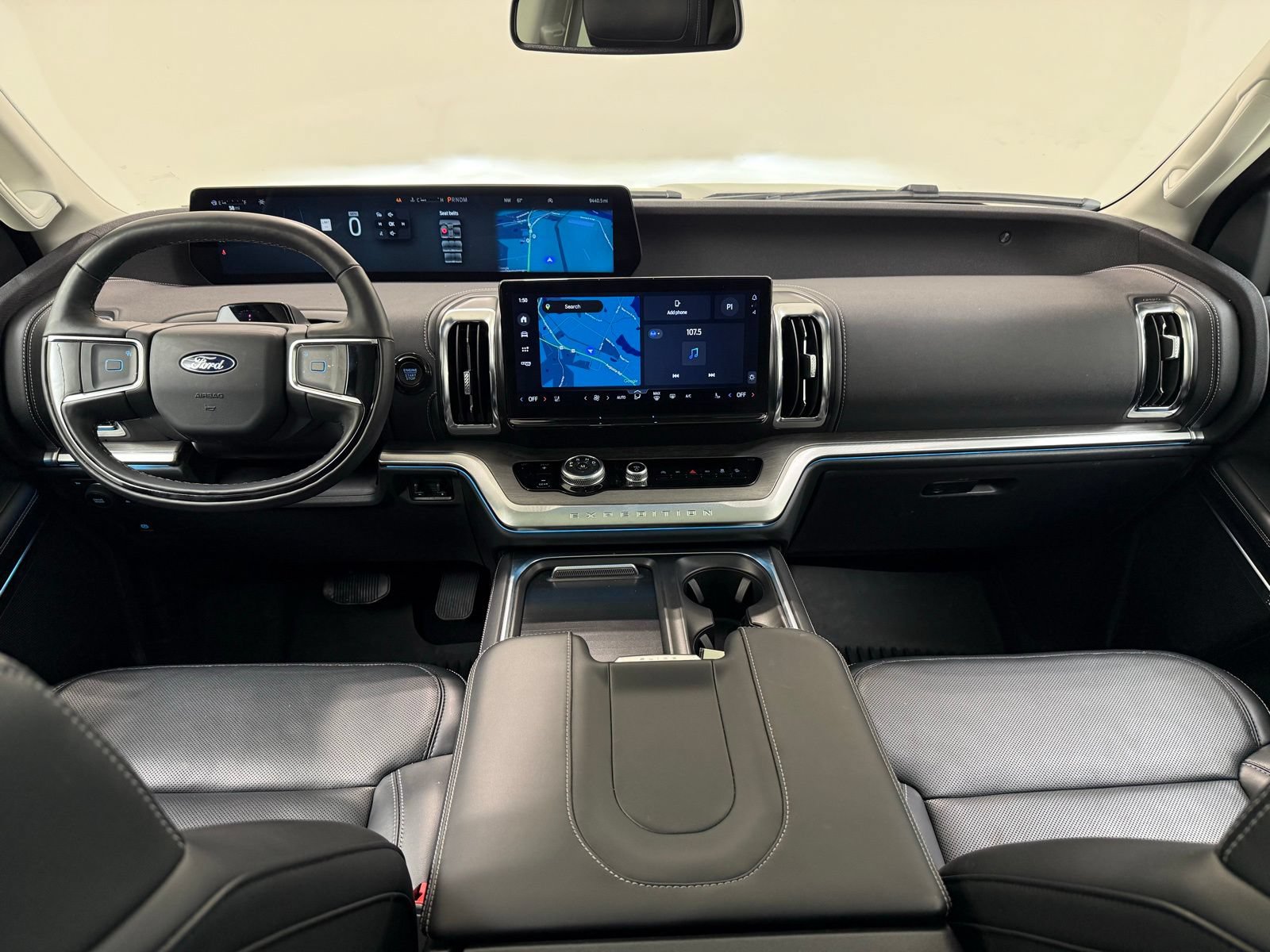 Used 2025 Ford Expedition Platinum AWD/4WD image 39