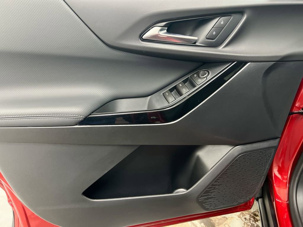 New 2026 Chevrolet Equinox LT image 21