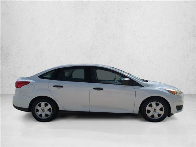 Used 2016 Ford Focus S FWD image 4