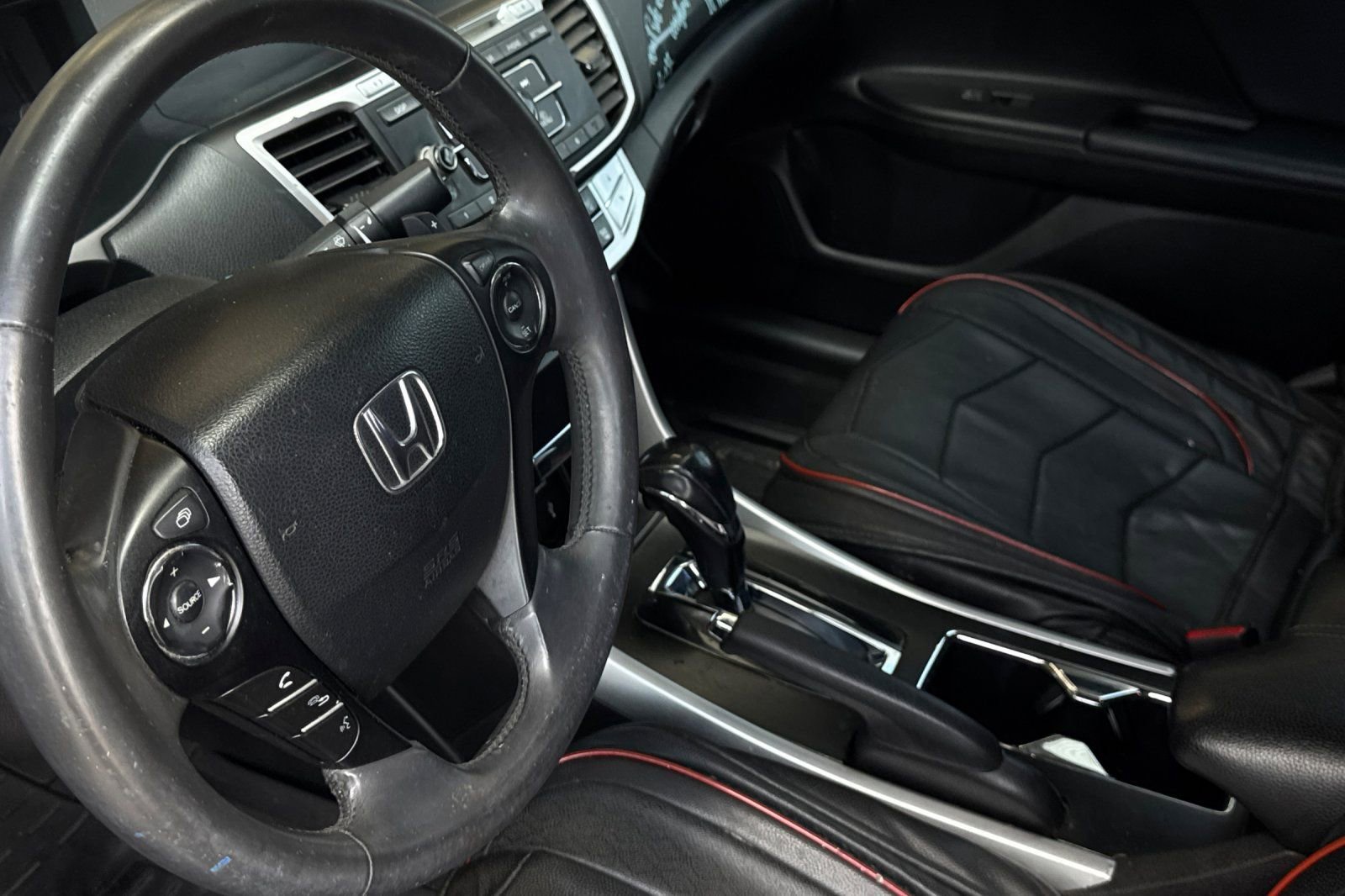 Used 2015 Honda Accord Sport image 7